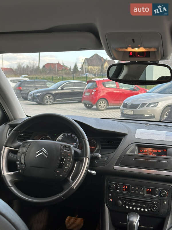 Седан Citroen C5 2008 в Ужгороде