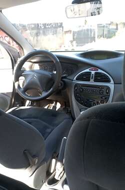 Седан Citroen C5 2002 в Чернівцях