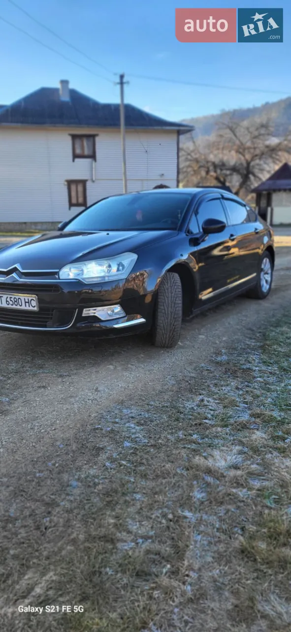 Машина в гарному стані.Обслужена!!!від і до...В заводському окрасі.Підвіска проста.Деталі по телефону.