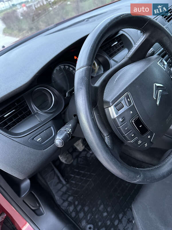 Седан Citroen C5 2010 в Коростені