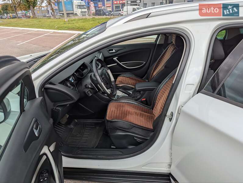 Универсал Citroen C5 2014 в Житомире фото 11 Универсал Citroen C5 2014 в Житомире
