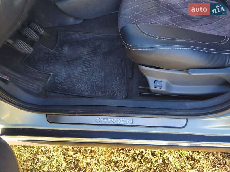 Универсал Citroen C5 2003 в Миргороде