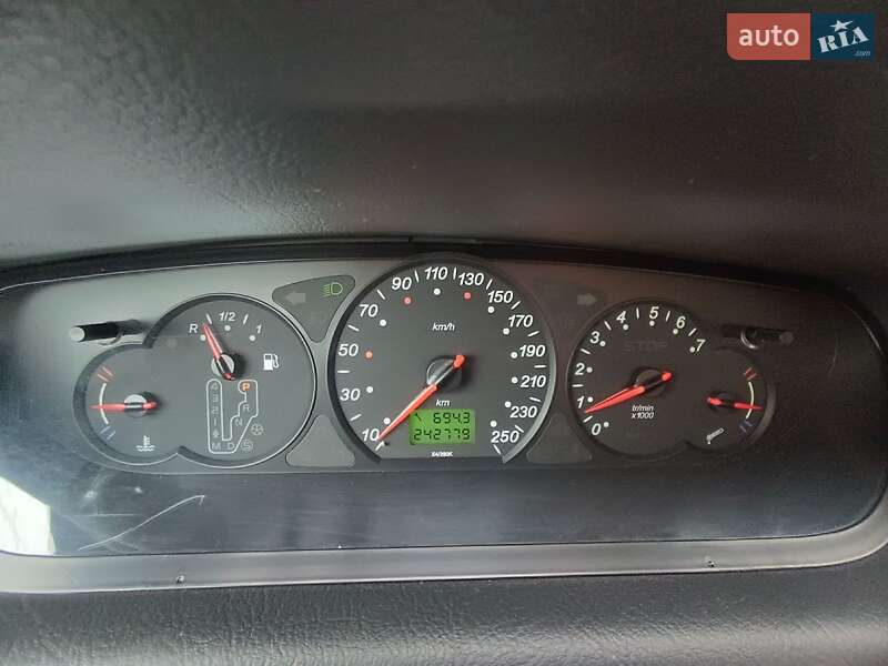 Седан Citroen C5 2002 в Ужгороде