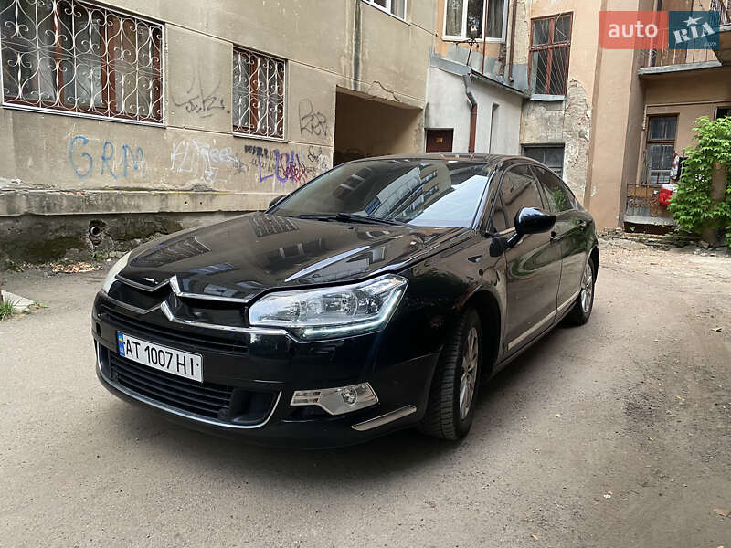 Седан Citroen C5 2011 в 
