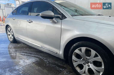 Седан Citroen C5 2010 в 