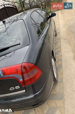 Седан Citroen C5 2005 в  фото 7 Седан Citroen C5 2005 в
