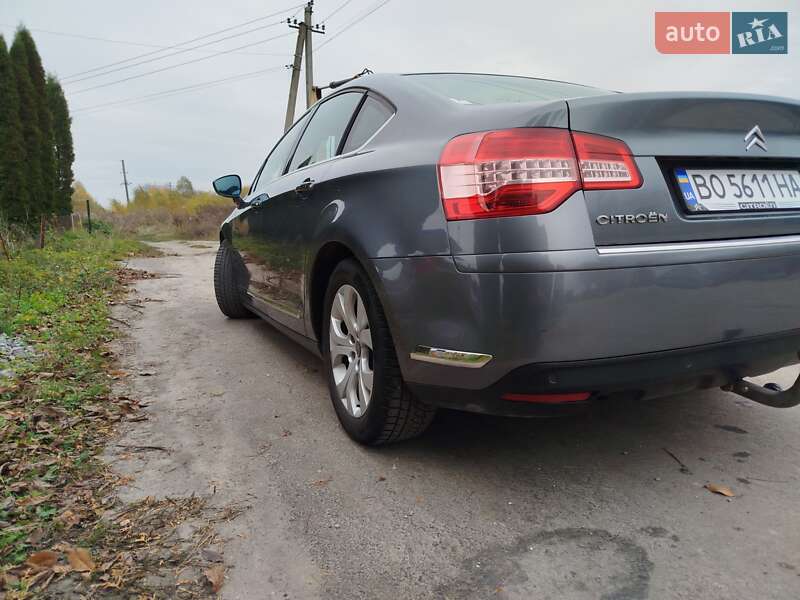Седан Citroen C5 2009 в Почаеве