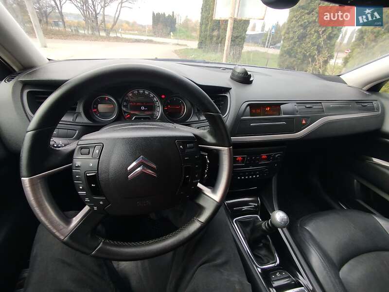 Седан Citroen C5 2009 в Почаеве