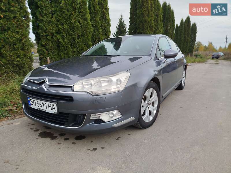 Седан Citroen C5 2009 в Почаеве