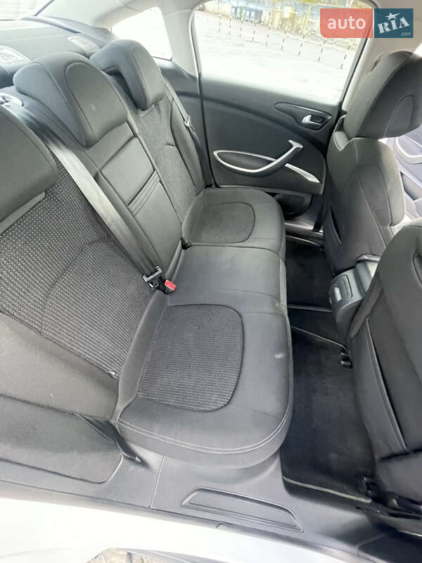 Седан Citroen C5 2009 в Чернівцях фото 36 Седан Citroen C5 2009 в Чернівцях
