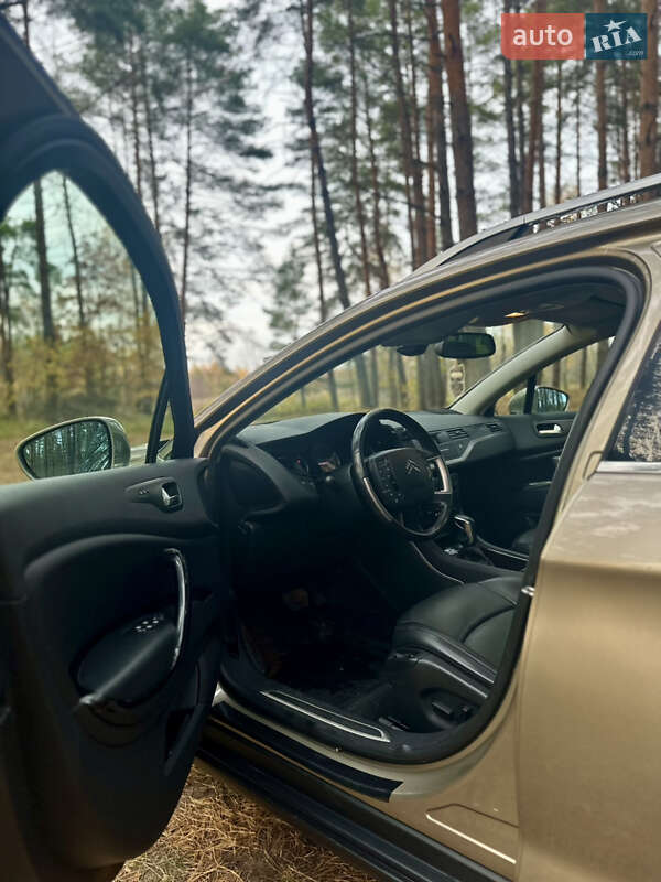 Универсал Citroen C5 2012 в Обухове