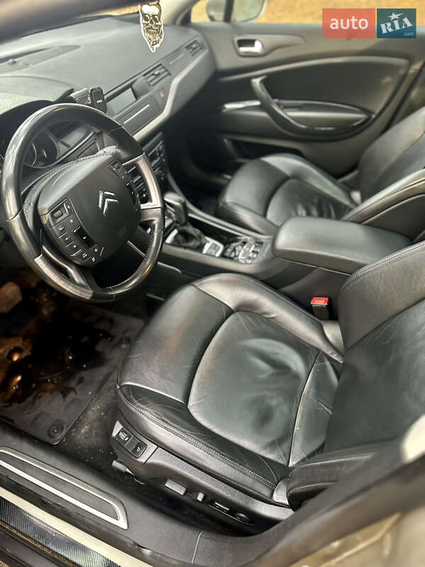 Универсал Citroen C5 2012 в Обухове