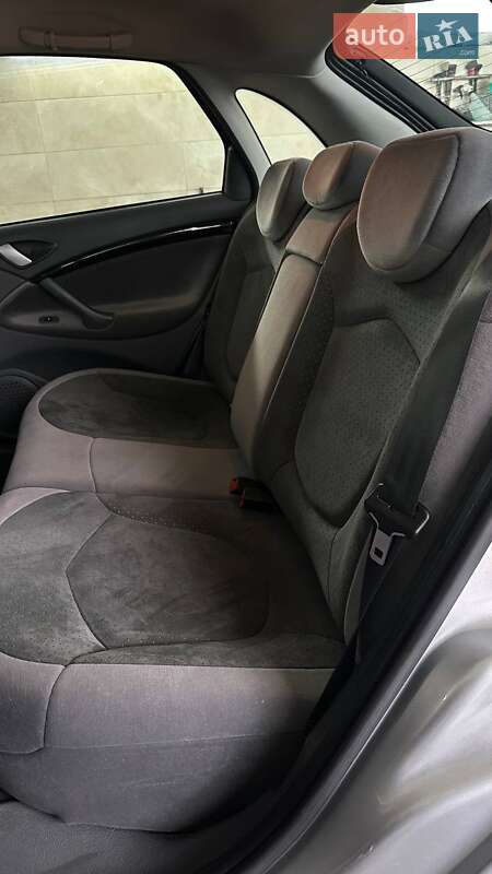 Седан Citroen C5 2004 в Киеве