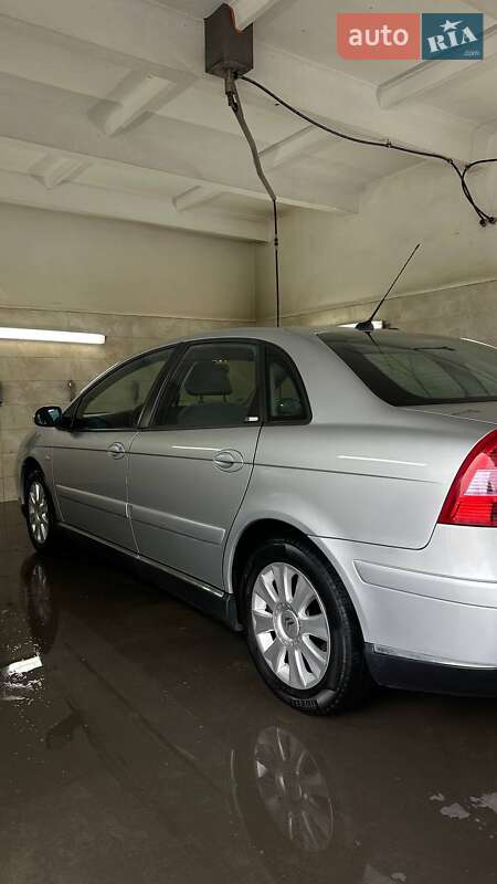 Седан Citroen C5 2004 в Киеве