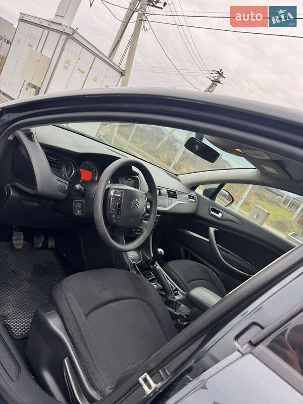 Седан Citroen C5 2009 в Хусте