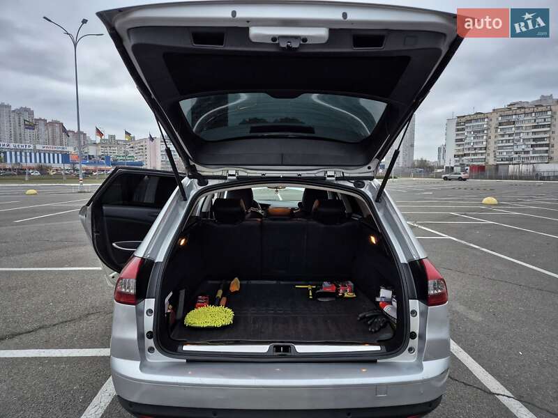 Универсал Citroen C5 2013 в Киеве