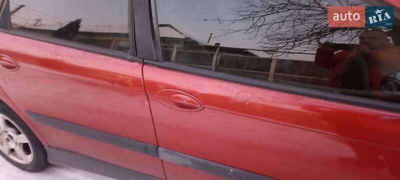 Седан Citroen C5 2000 в Мукачево