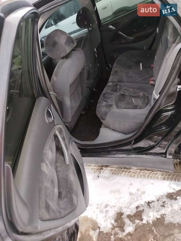 Седан Citroen C5 2002 в Дрогобыче