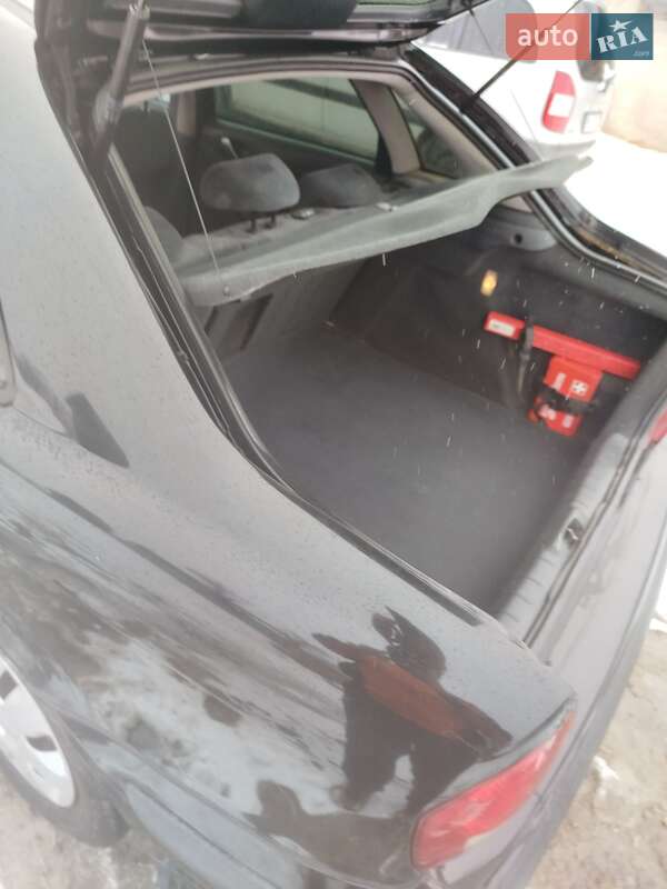 Седан Citroen C5 2002 в Дрогобыче