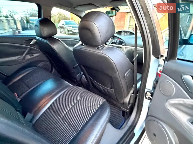 Citroen C5 2004 VIN VF7RCRFJC76603342 фото оголошення 40 з 88