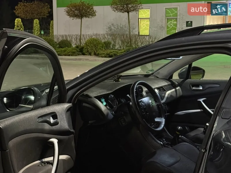 Citroen C5 2011 VIN VF7RW9HL0BL506676 фото оголошення 11 з 49