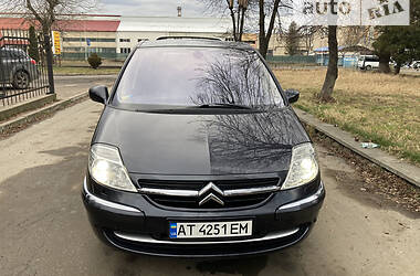 Минивэн Citroen C8 2010 в Долине