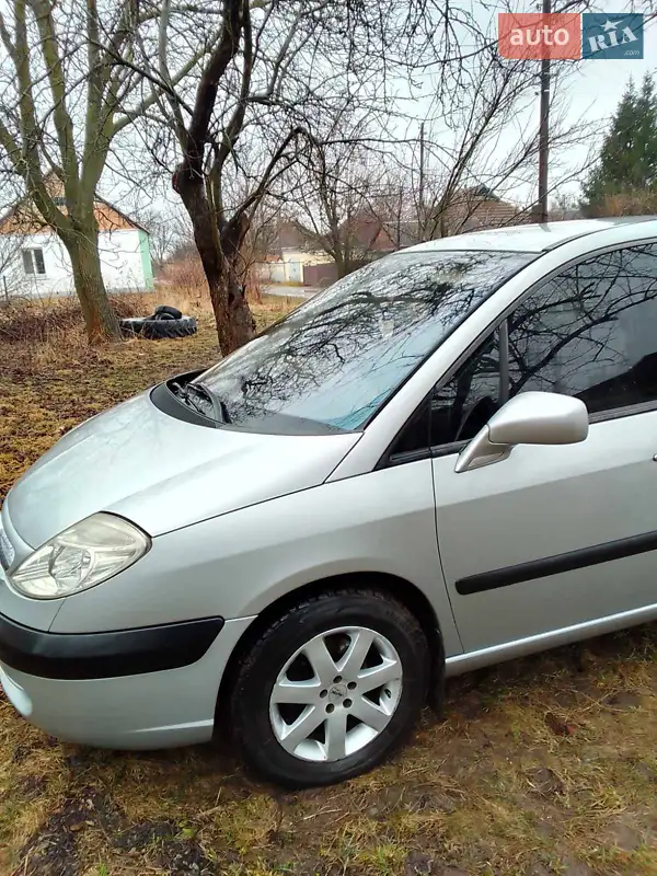 Citroen C8 2004