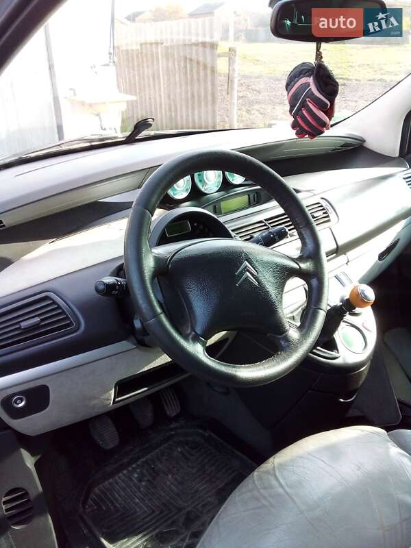 Минивэн Citroen C8 2003 в Брусилове