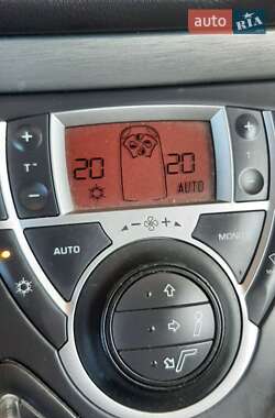 Минивэн Citroen C8 2006 в 