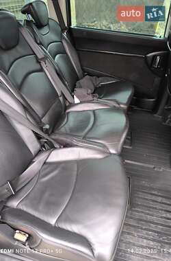 Минивэн Citroen C8 2013 в 