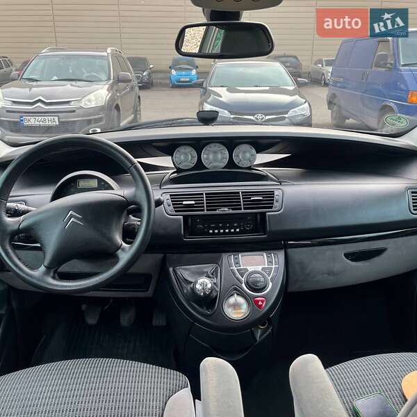 Минивэн Citroen C8 2011 в Ровно