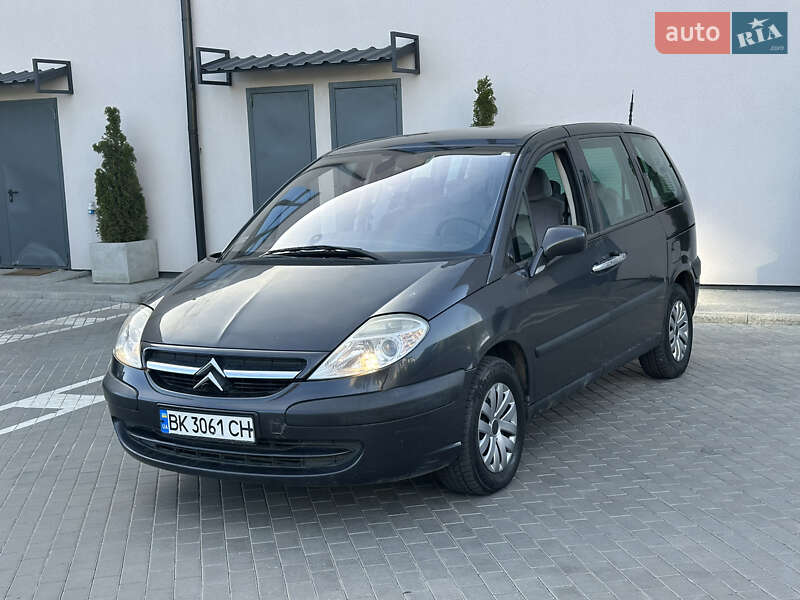 Мінівен Citroen C8 2003 в Рівному