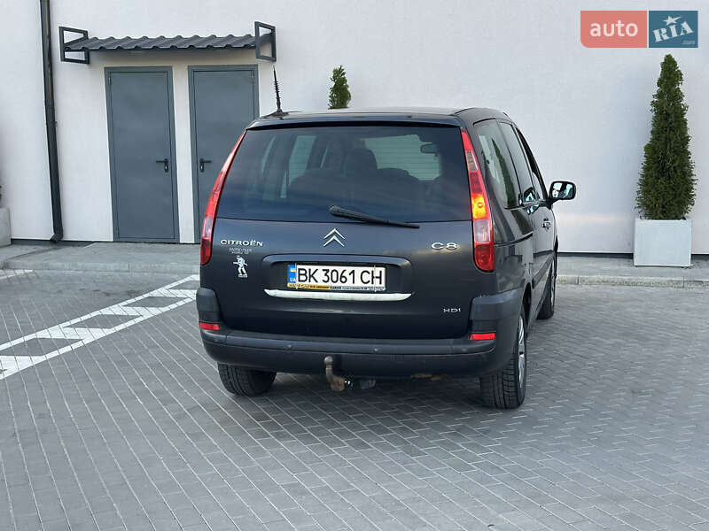 Мінівен Citroen C8 2003 в Рівному