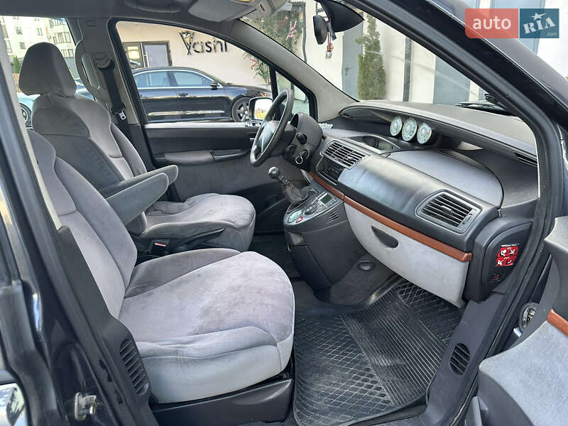 Мінівен Citroen C8 2003 в Рівному