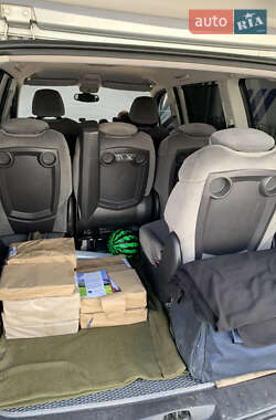 Минивэн Citroen C8 2006 в 
