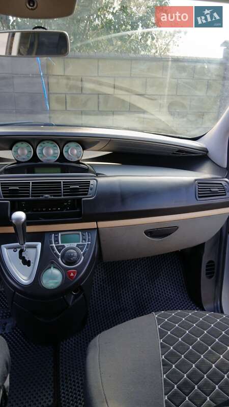 Минивэн Citroen C8 2005 в Дубно