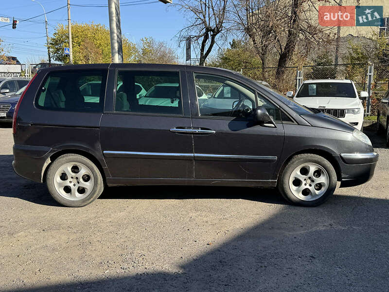 Минивэн Citroen C8 2009 в Виннице