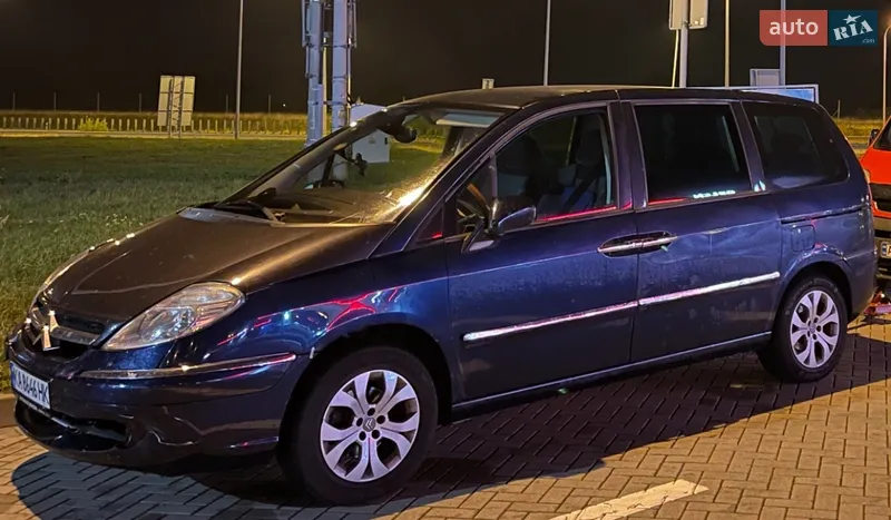 Citroen C8