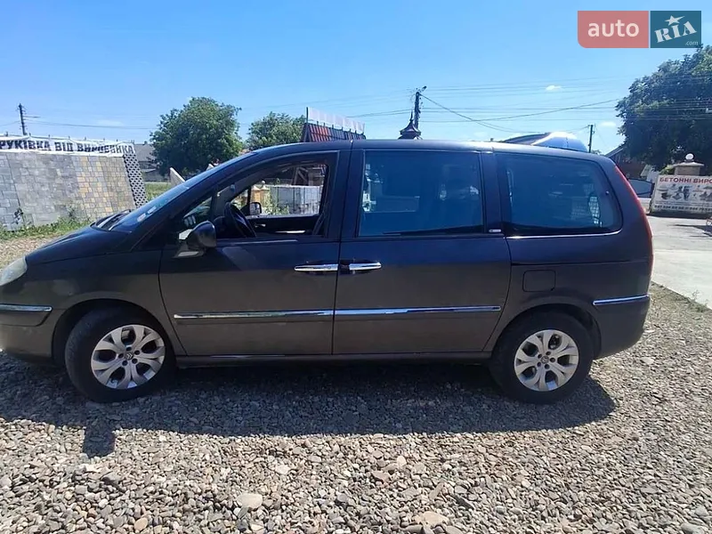 Citroen C8