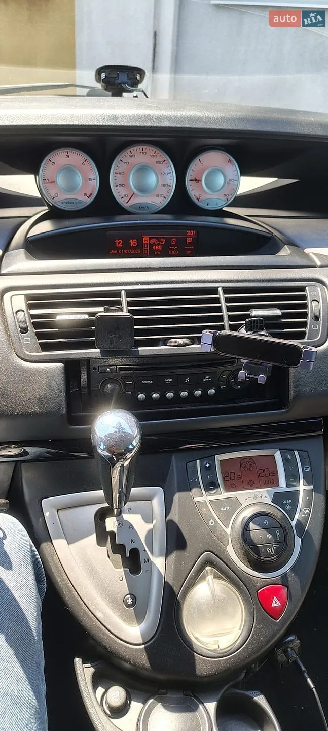 2010 Citroen C8 - мініатюра 8