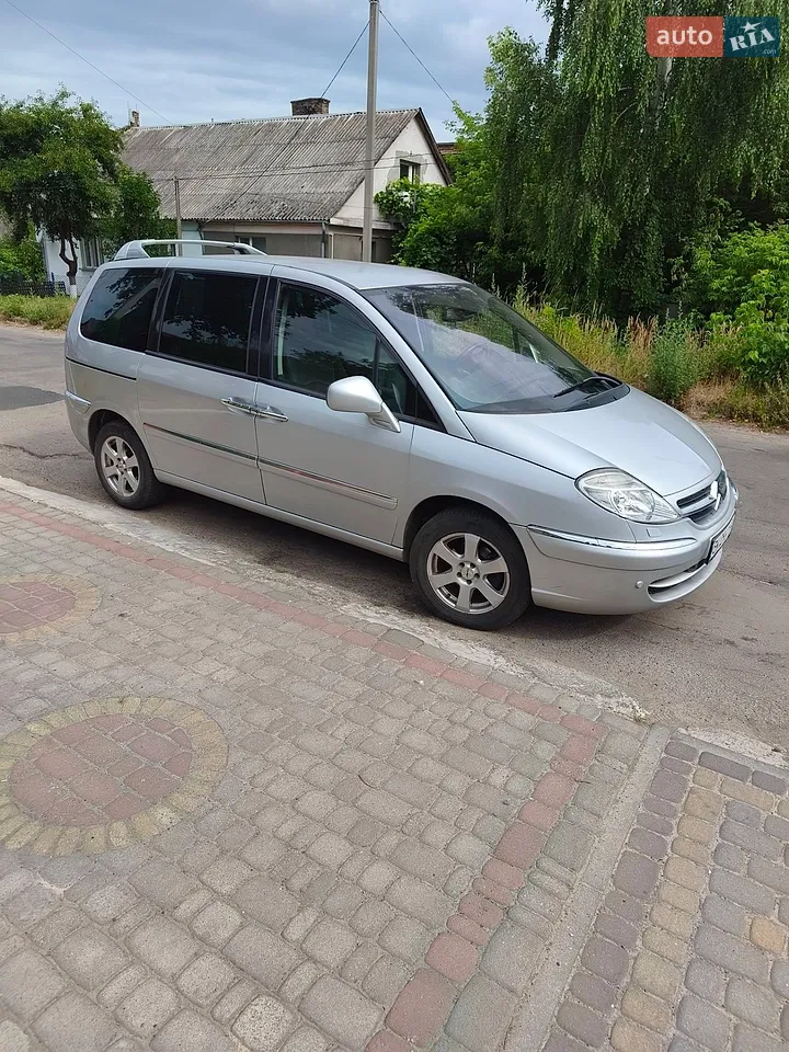 2011 Citroen C8 - мініатюра 24