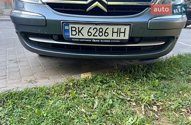 Минивэн Citroen C8 2011 в Ровно
