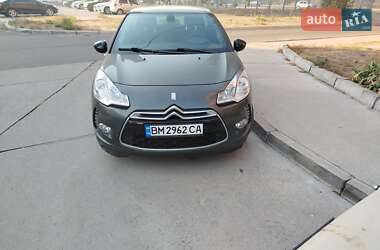 Хэтчбек Citroen DS3 2012 в 