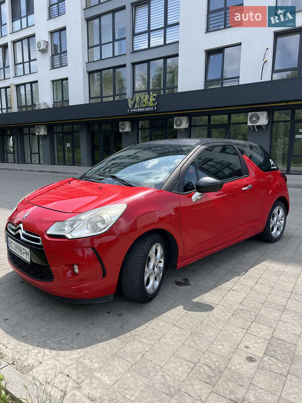 Хетчбек Citroen DS3 2010 в Новояворівську