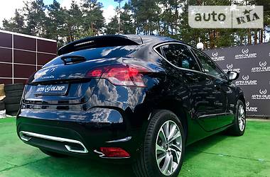 Хэтчбек Citroen DS4 2012 в Киеве