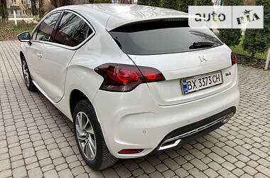 Хэтчбек Citroen DS4 2015 в Каменец-Подольском