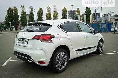 Хэтчбек Citroen DS4 2013 в Киеве