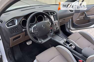 Хэтчбек Citroen DS4 2012 в 