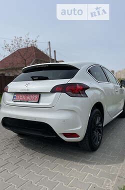 Хэтчбек Citroen DS4 2012 в Луцке