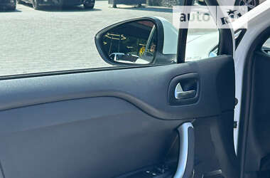 Хэтчбек Citroen DS4 2013 в 